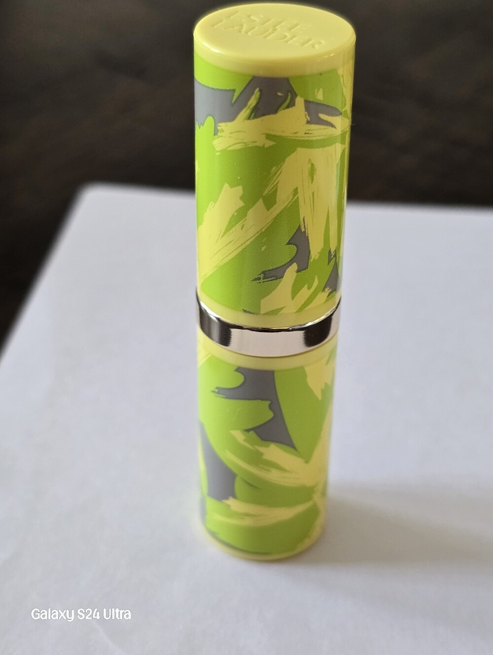 Estee Lauder JETSETPINK limegreenYellow Patterned Lipstick Case Limited Edition